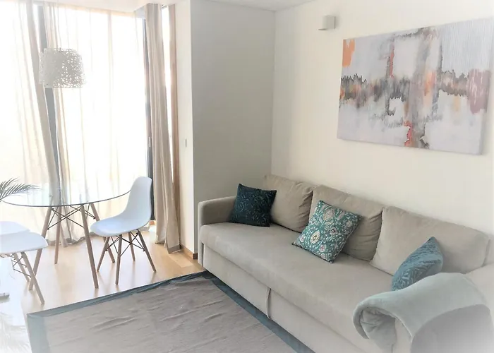 Yellow Apartment Porto